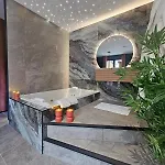 Le Nid Defendu #nueit#love#luxe * Tours