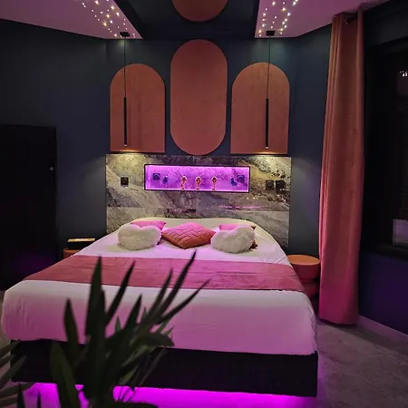 Villa Le Nid Défendu #nüit#love#luxe Tours