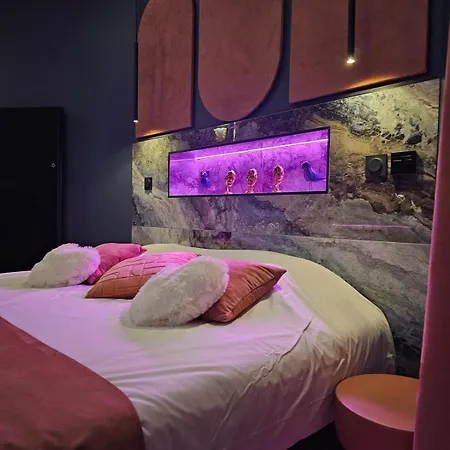 Le Nid Defendu #nueit#love#luxe