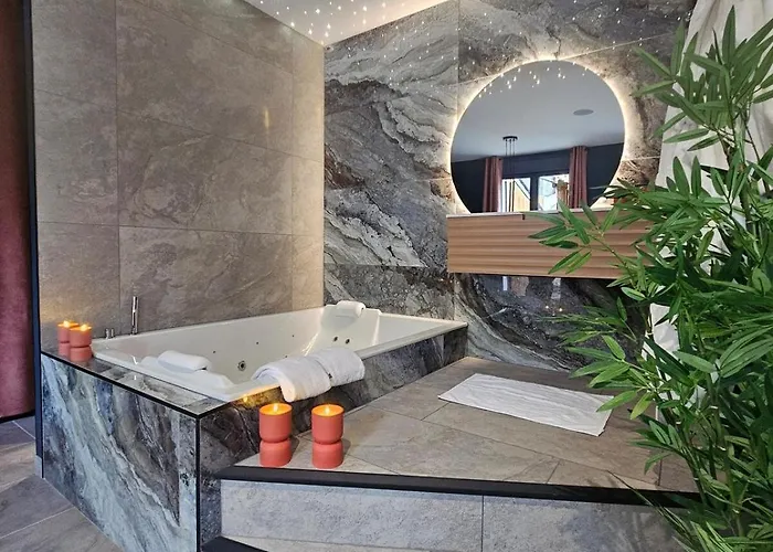 Le Nid Defendu #nueit#love#luxe * Тур